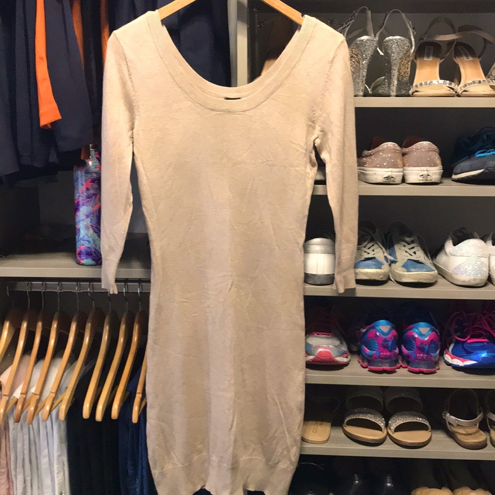 🌊H&M Fitted Beige Knit Sweater Dress NWOT🌊